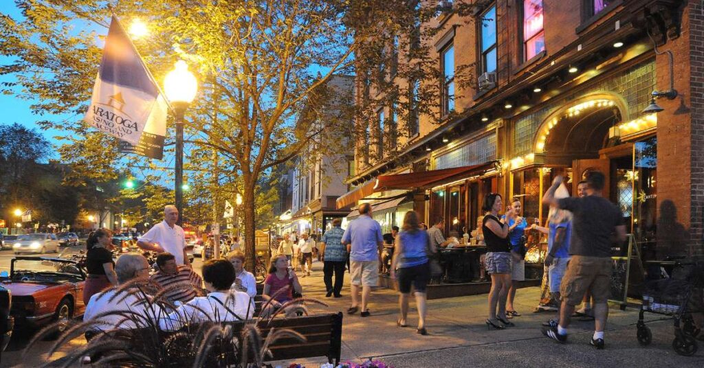 Discovering the Vibrant Saratoga Art Scene: A Cultural Tour